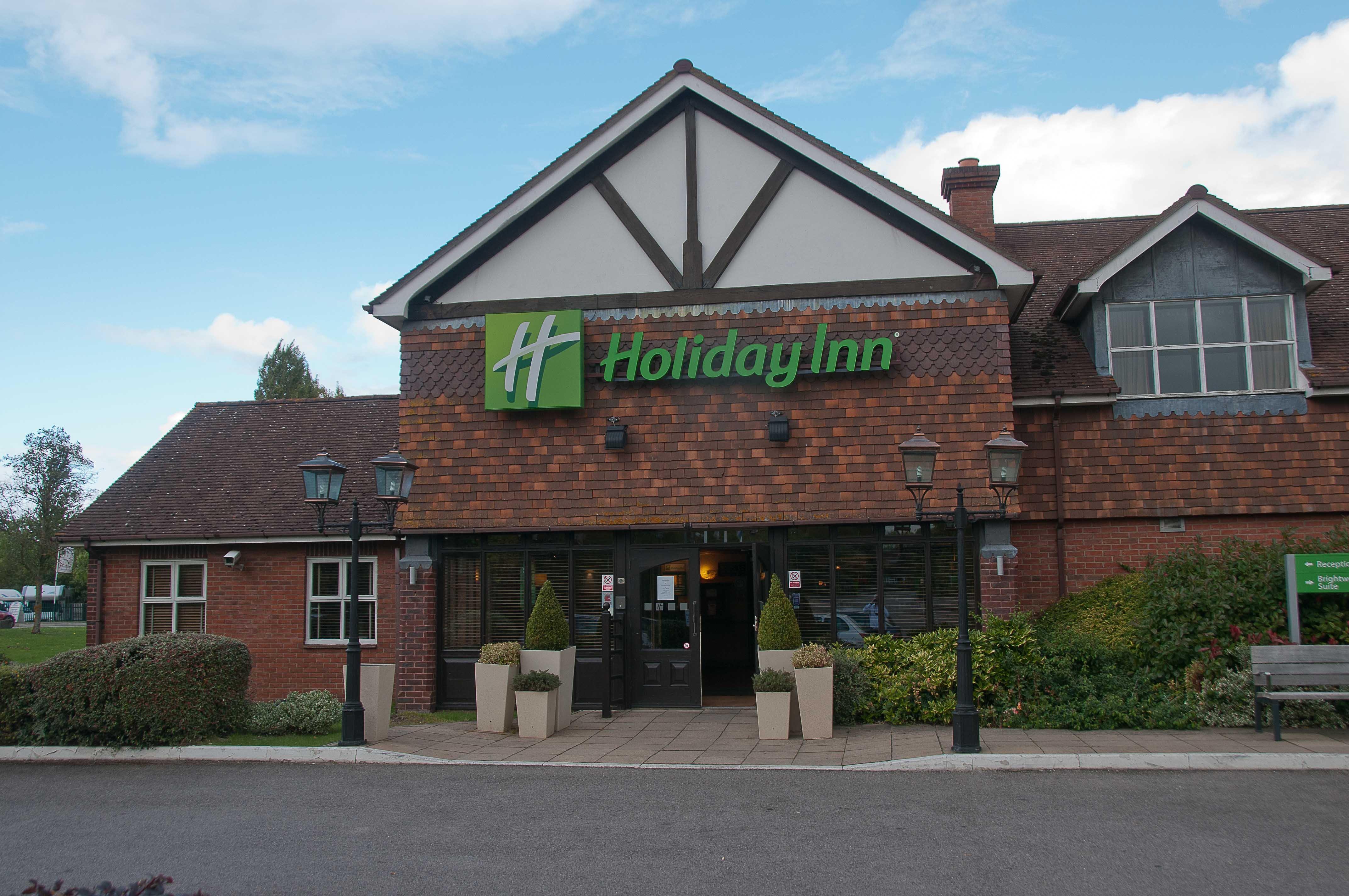 Holiday Inn Reading West, An Ihg Hotel Exterior photo